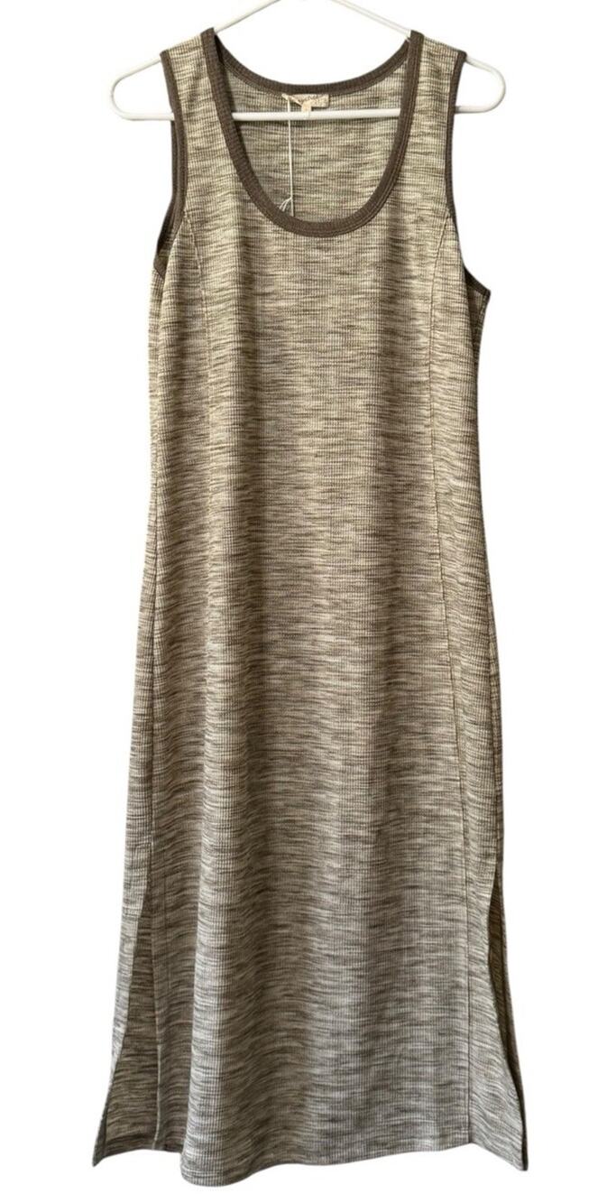 NWT Mystree Chill Out Women Dress Size Large Fig Leaf Sleeveless Stretch Relaxed
